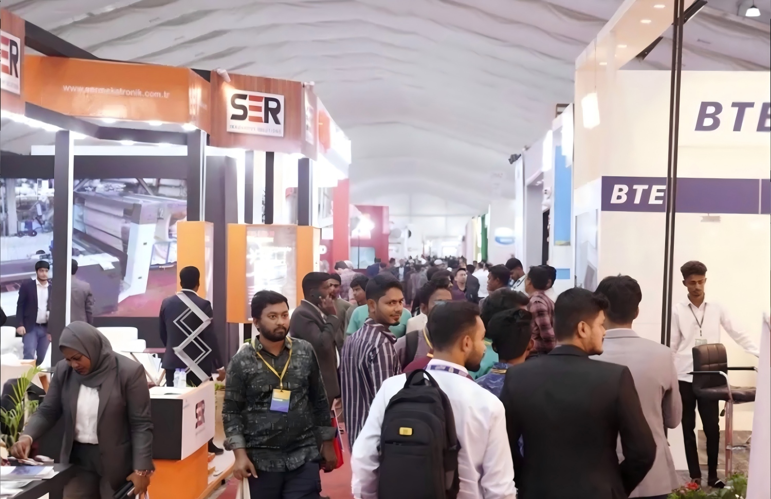 孟加拉国服装包装(1) 孟加拉国服装包装(1)