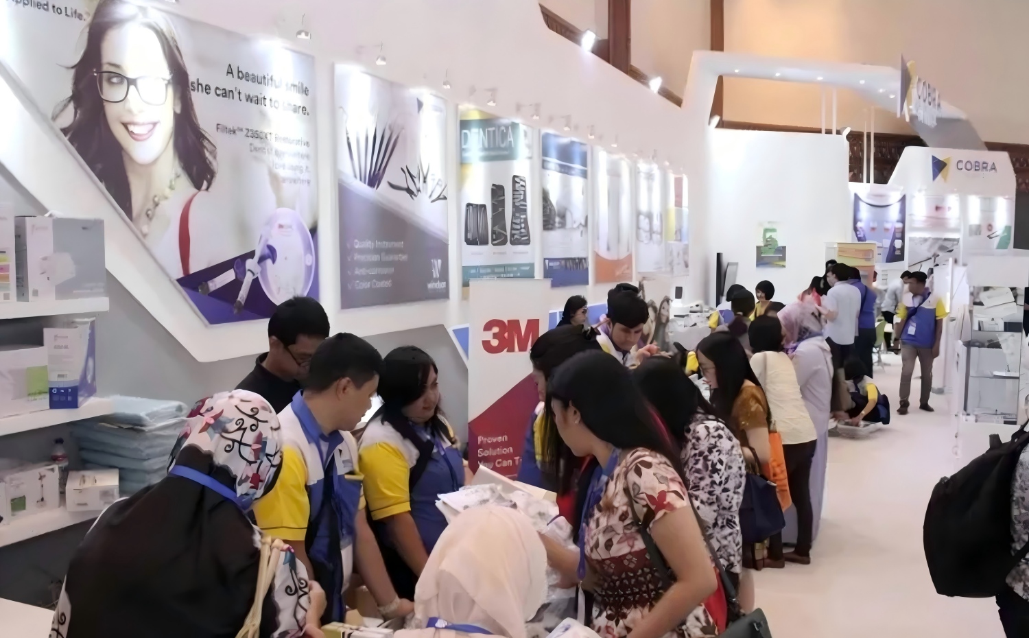 印尼牙科(1) 印尼牙科(1)