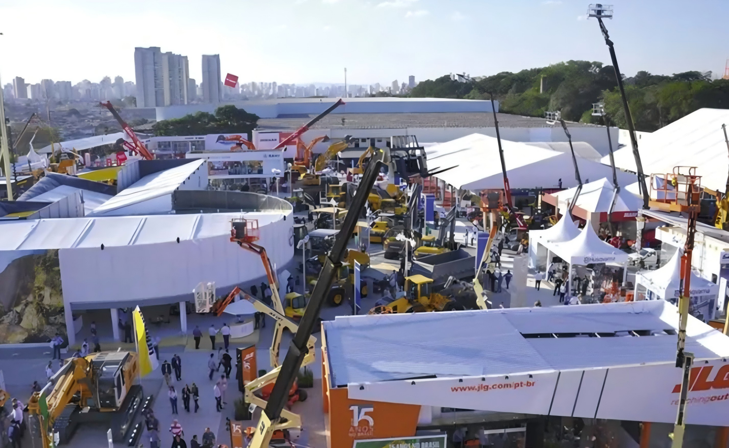 巴西工程机械(1) 巴西工程机械(1)